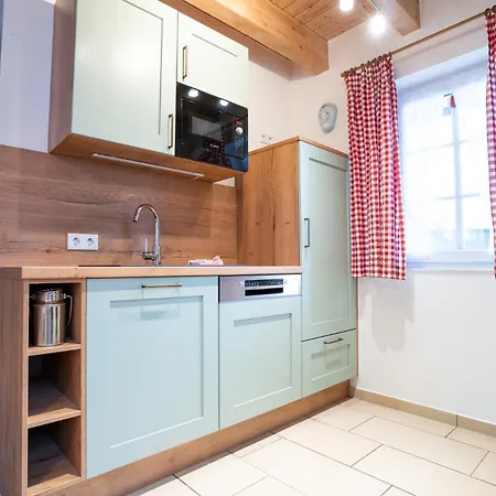 Hof Köhne - Haus Feldscheune Links Schmallenberg