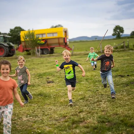 Hof Köhne - Haus Feldscheune Links * Schmallenberg