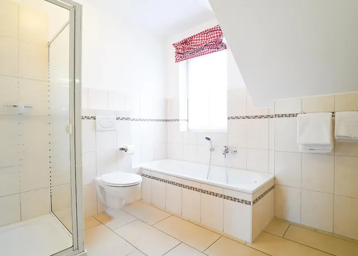 Hof Koehne - Haus Feldscheune Links Schmallenberg